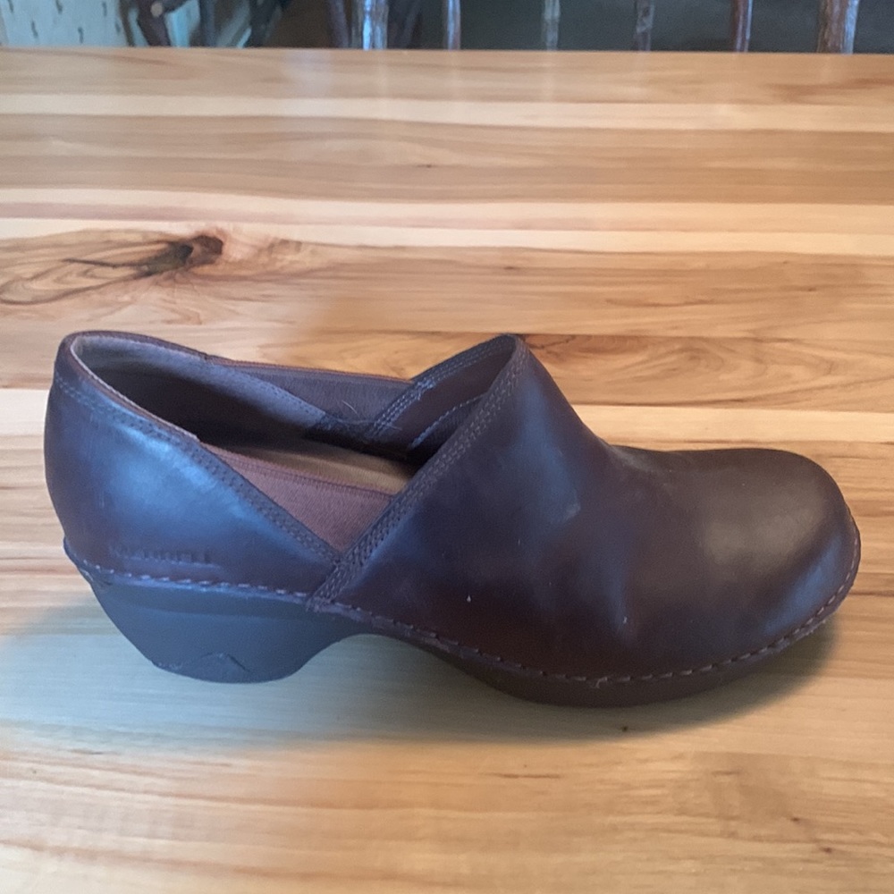 Merrell Shoes 8 - Picture 2 of 7